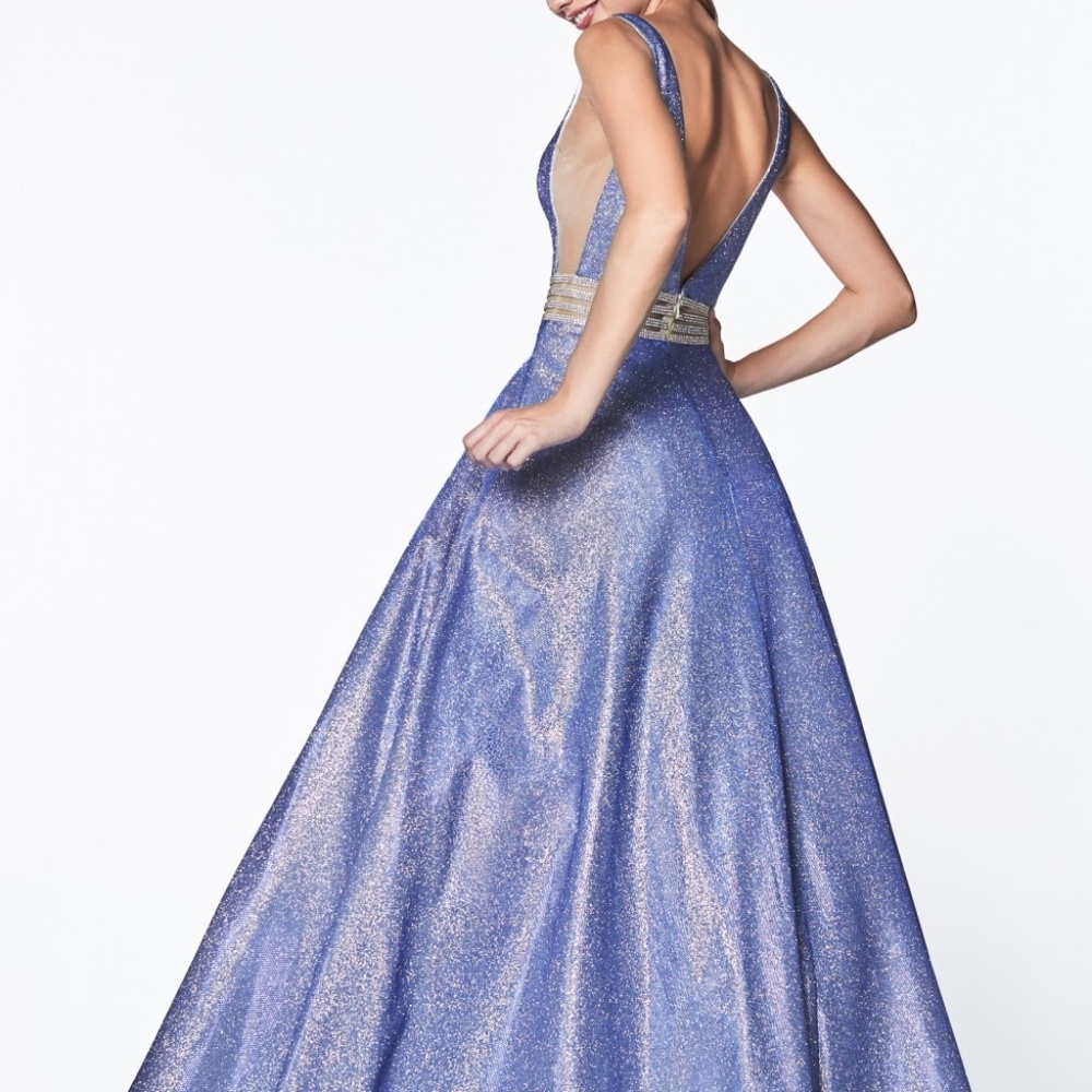 New formal prom ball gown. Evening bridesmaid dres - Picture 3 of 6